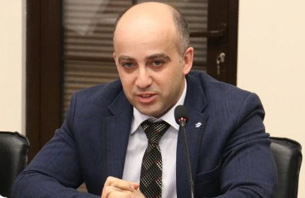 Vəzifəli şəxs vəfat etdi - Foto