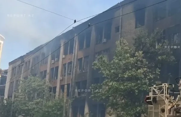 Kiyevə hücum zamanı Azərbaycan səfirliyinə ziyan dəyib