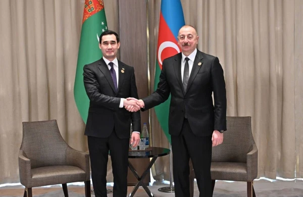 Sərdar Berdiməhəmmədov Prezident İlham Əliyevi təbrik edib