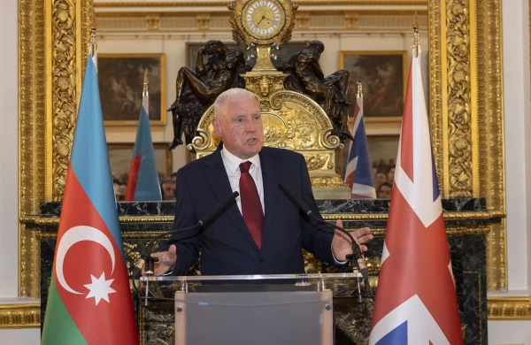 Britaniyalı nazir: Azərbaycan təhlükəsizlik və diplomatik sahəsində vacib tərəfdaşdır