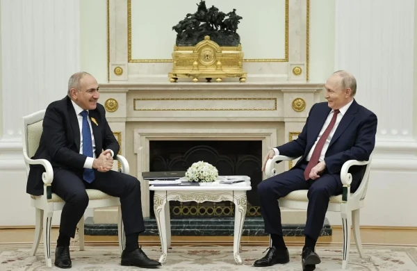 Paşinyan Putinlə son telefon danışığını müsbət qiymətləndirib