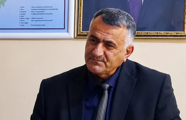 Direktor niyə məktəbə gəlmir? - Valideyn və müəllimlər narazıdır&nbsp;