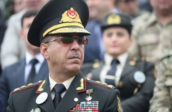 Həbsxanada özünə ad günü edən general -DOSYE