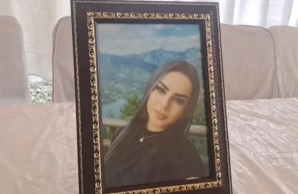 “Namus məsələsidirsə, qızımı öldürəndən sonra kartı niyə götürüb?”&nbsp;