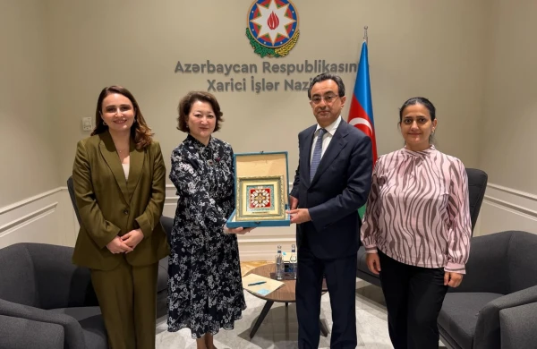 Türk Mədəniyyəti və İrsi Fondu ilə Azərbaycan XİN arasında müzakirə