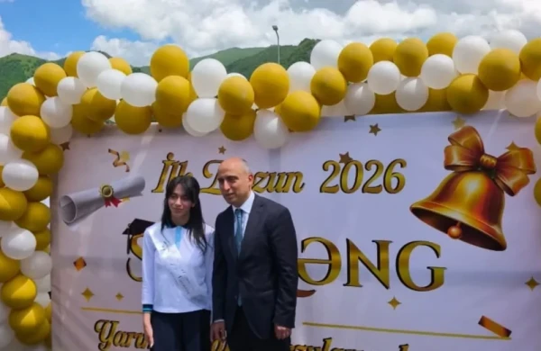 Nazir Kəlbəcərin ilk və tək məzununun "Son zəng"ində