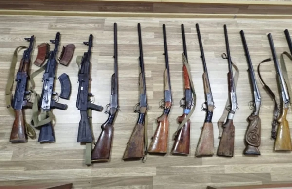 Qanunsuz saxlanılan 3 avtomat aşkarlanıb