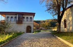 Bir əsrlik tarixə şahidlik edən Mehmandarovlar kompleksi  