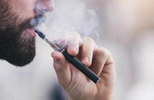 Veyp istifadəsi gənclər üçün Niyə risklidir?&nbsp; &nbsp;