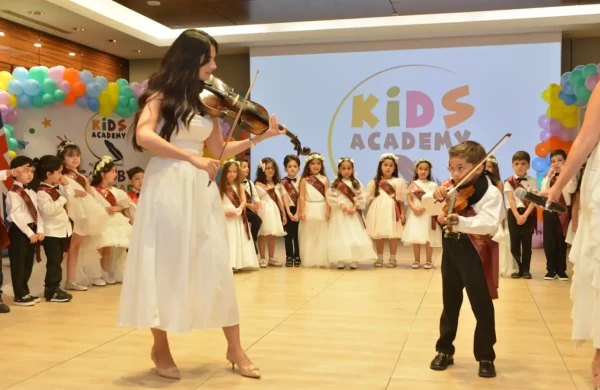 “Kids Academy by British School”da məktəbəqədər qrupların Məzun Günü keçirilib