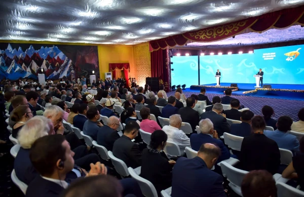 Çingiz Aytmatov adına İssık-Kul Beynəlxalq Forumunun 40-cı Yubileyinə start verilib&nbsp;&nbsp;
