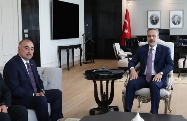 Hakan Fidan Azərbaycanın Türkiyədəki səfiri ilə görüşüb&nbsp;