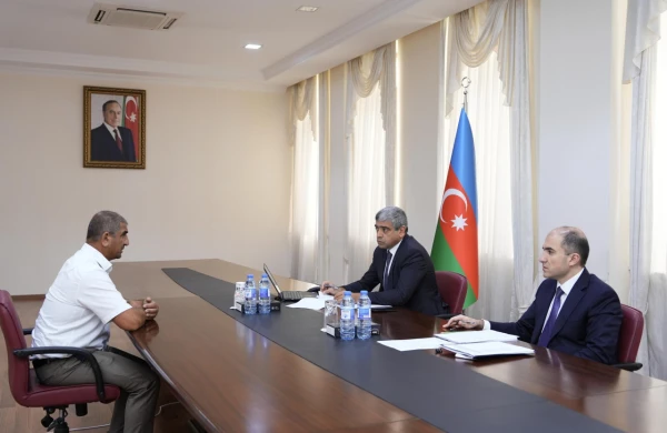 Nazir Anar Əliyev Salyanda vətəndaşları qəbul edib