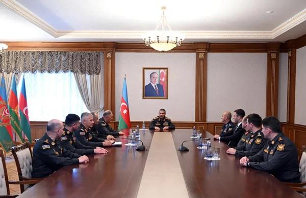 Yeni general-mayorlara ali hərbi rütbələr təqdim edildi