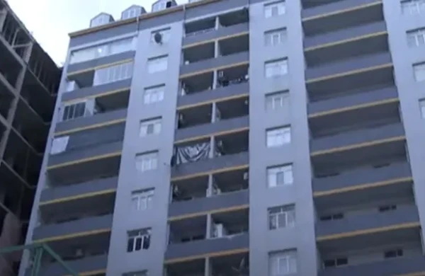 5-ci mərtəbədən yıxılan 4 yaşlı uşaq öldü&nbsp;