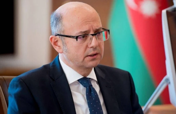 Nazir anasını itirdi