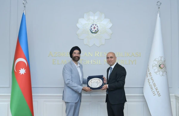 Emin Əmrullayev Vorvik Universitetinin nümayəndə heyəti ilə görüşüb&nbsp;