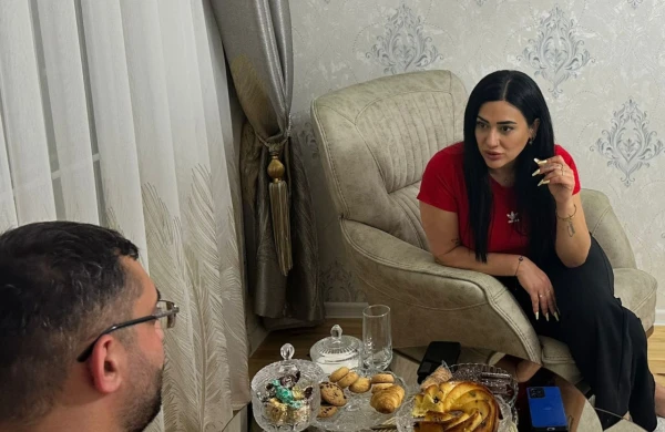 “Mənə lazım deyil deyə bilməzsiniz, mən tamaşaçıya lazımam” İllər sonra vətənə qayıdan aktrisa