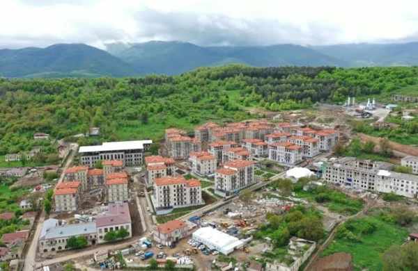 Deputat yeni mənzildən imtina edən köçkünlərlə bağlı DETALLARI AÇIQLADI