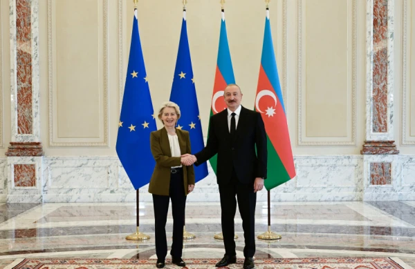 Ursula fon der Lyayenin Bakı-İrəvan səfərinin pərdəarxası: Brüssel Cənubi Qafqazda nəyi hədəfləyir?   