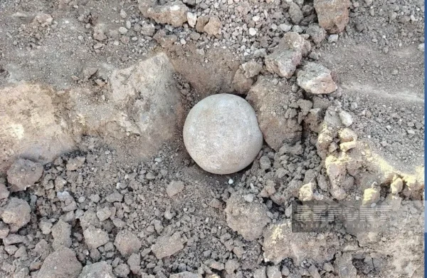 Cəlilabadda sensasiyalı tapıntı: Cənubi Qafqazda analoqu olmayan daş kürə aşkarlandı - FOTO&nbsp;&nbsp;