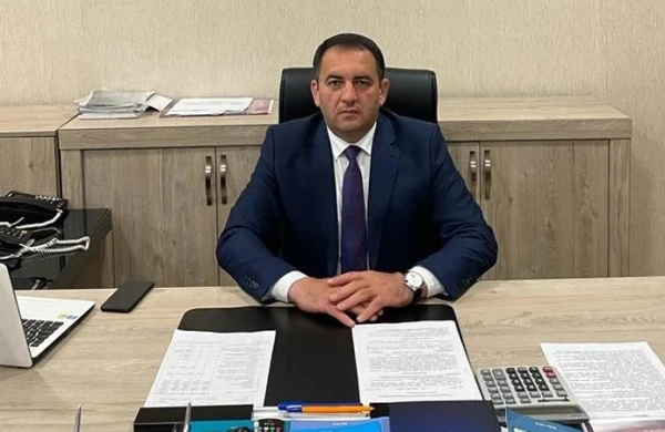 SON DƏQİQƏ! Sədr bıçaqlandı