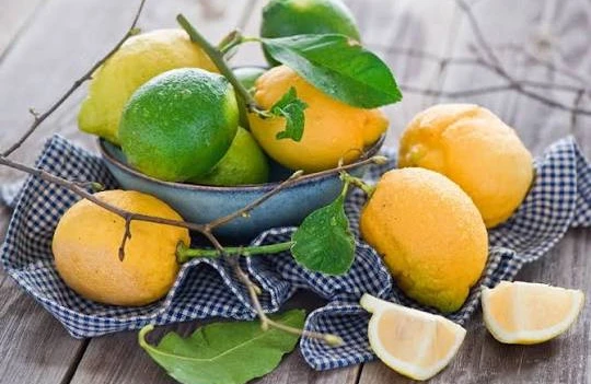 Limon həqiqətən çiyələkdən daha çox şəkər ehtiva edirmi? – Dad duyğumuz bizi necə aldadır?&nbsp;&nbsp;