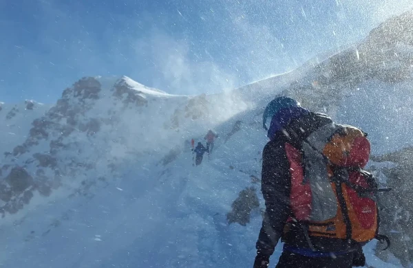 Elbrus dağına qalxmağa çalışan alpinist həlak olub 
