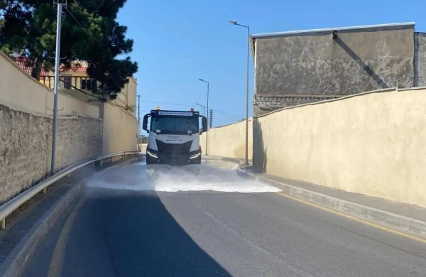 Bakıda küçələr YUYULDU 