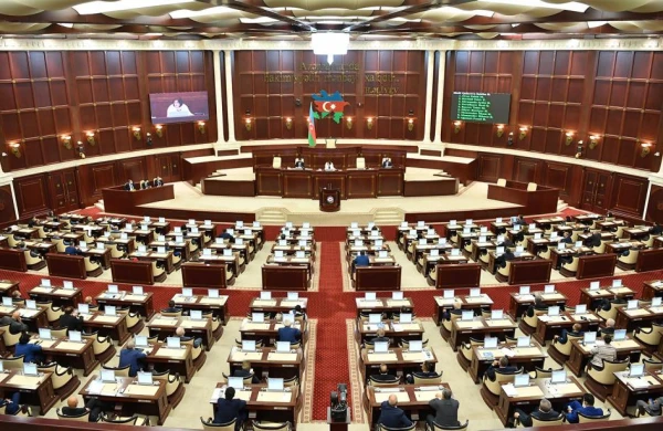 Milli Məclisin növbədənkənar sessiyası başa çatıb&nbsp;