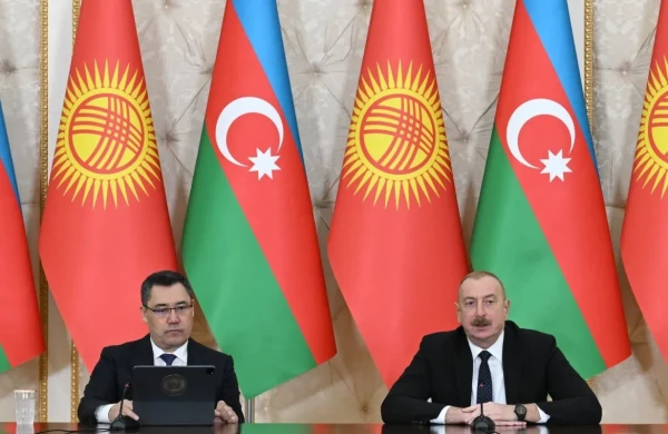 Liderlər mətbuata bəyanatlarla çıxış edirlər&nbsp;