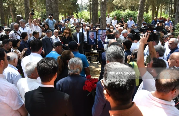 Xalq şairi Nəriman Həsənzadə I Fəxri xiyabanda dəfn edilib&nbsp;