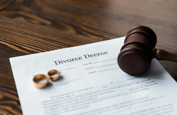 Hansı hallarda nikah məhkəməyə getmədən, Qeydiyyat Orqanında pozula bilər?   