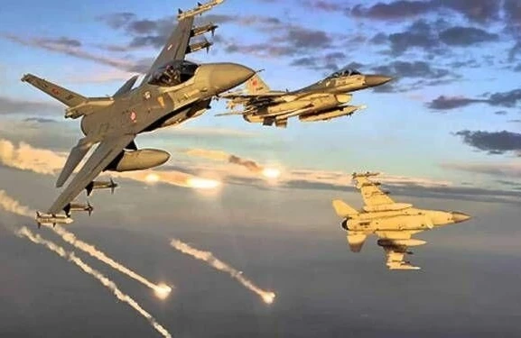 İsrail Suriyanı BOMBALADI - VİDEO 