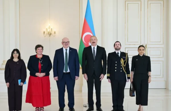 Prezident Böyük Britaniyanın yeni səfirini qəbul etdi - FOTO
