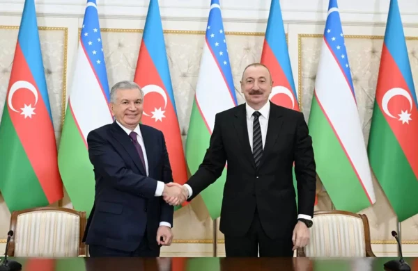 İlham Əliyev Şavkat Mirziyoyevə minnətdarlığını bildirdi&nbsp;