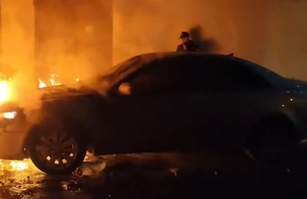 Xırdalanda “Hyundai” yandı - VİDEO&nbsp;