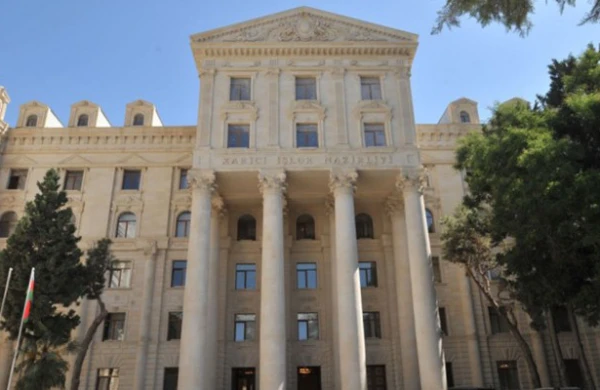 Rusiyadakı səfirliyimizin qonaq evi qarşısındakı təxribata - Rəsmi Bakıdan reaksiya&nbsp;
