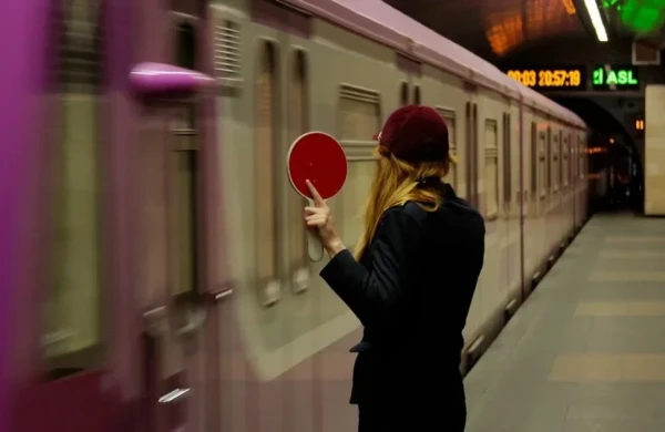Bakı metrosunda hadisə:Təcili tibbi yardım çağırıldı