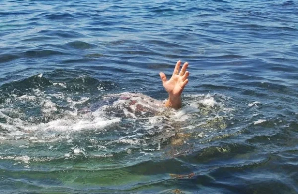 Kanaldan su götürmək istədi, boğulub öldü 