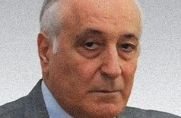 Akademik Vasif Babazadənin doğum günüdür
