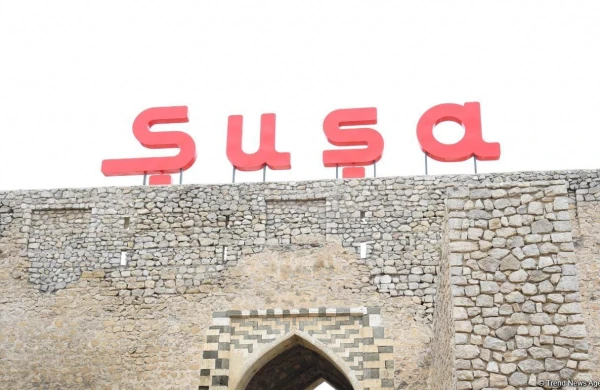 Şuşada qayalara yazı yazma: ehtiramın yanlış ünvanı&nbsp;