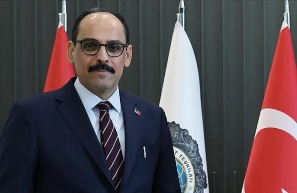 Kalın İraq Parlamentinin sədri Halbusi ilə görüşüb