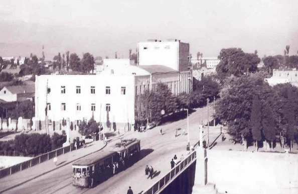 Gəncənin adının “Kirovabad” qoyulmasına etiraz etdiyi üçün həbs olunan aktyorun&nbsp; keşməkeşli həyatı&nbsp;&nbsp;