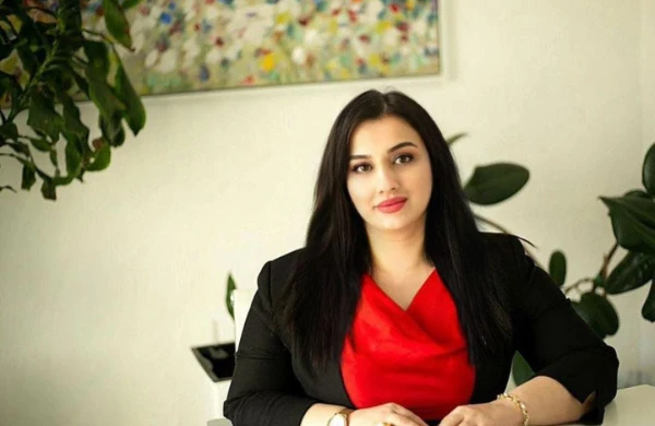 Hüquqşünasın işi yalnız hüququ bilmək deyil - Ellada Bayramovanın şərhi