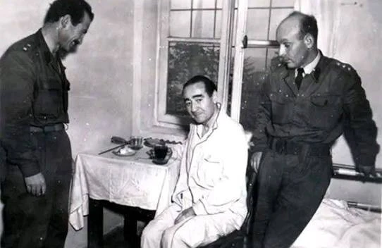 Odur ki, yaltağa heç vaxt inanmayacaqsan!