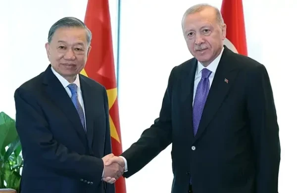Ərdoğan onunla görüşdü