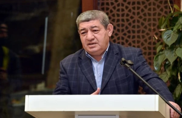 NARGİN ADASINA BƏNZƏYƏN NİZAMİ CƏFƏROVLAR...&nbsp;&nbsp;