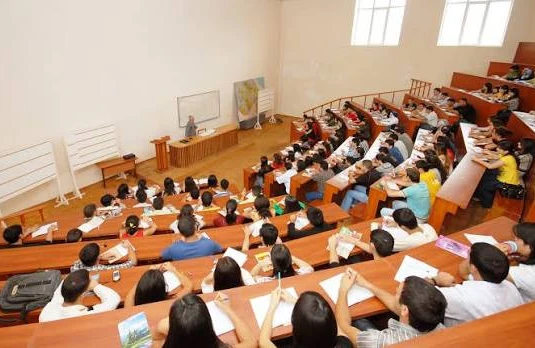 Təcili! Bu Universitetdə dərslər onlayn oldu