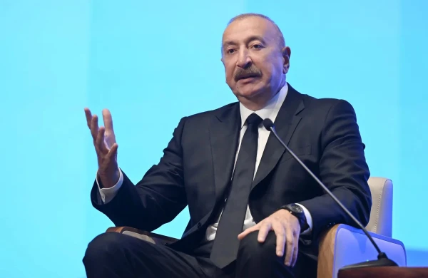 Azərbaycan Prezidenti investorlara saxta mediaya inanmamağı məsləhət görüb